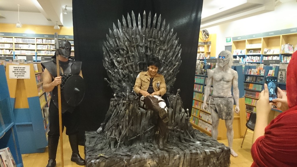 iron_throne_kinoFCBD2015